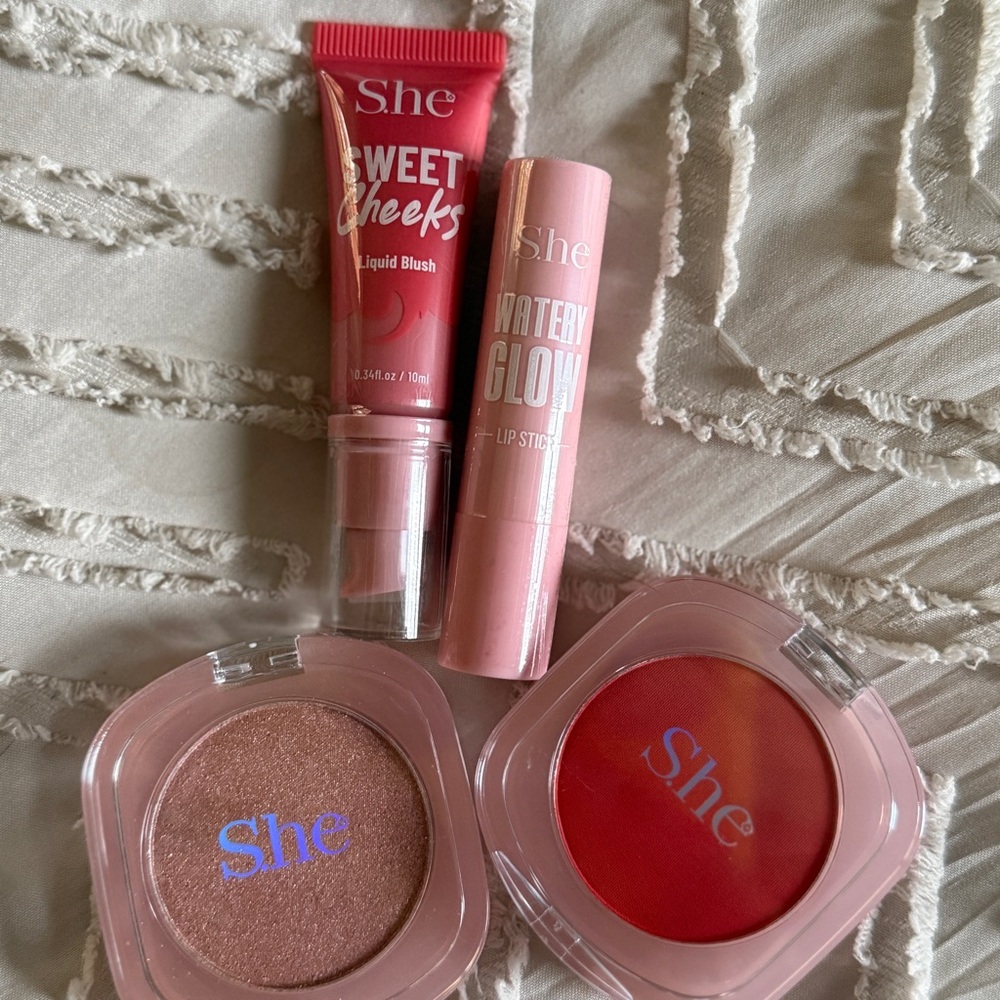 Large Beauty and Skincare full size and sample Lot - Picture 4 of 15